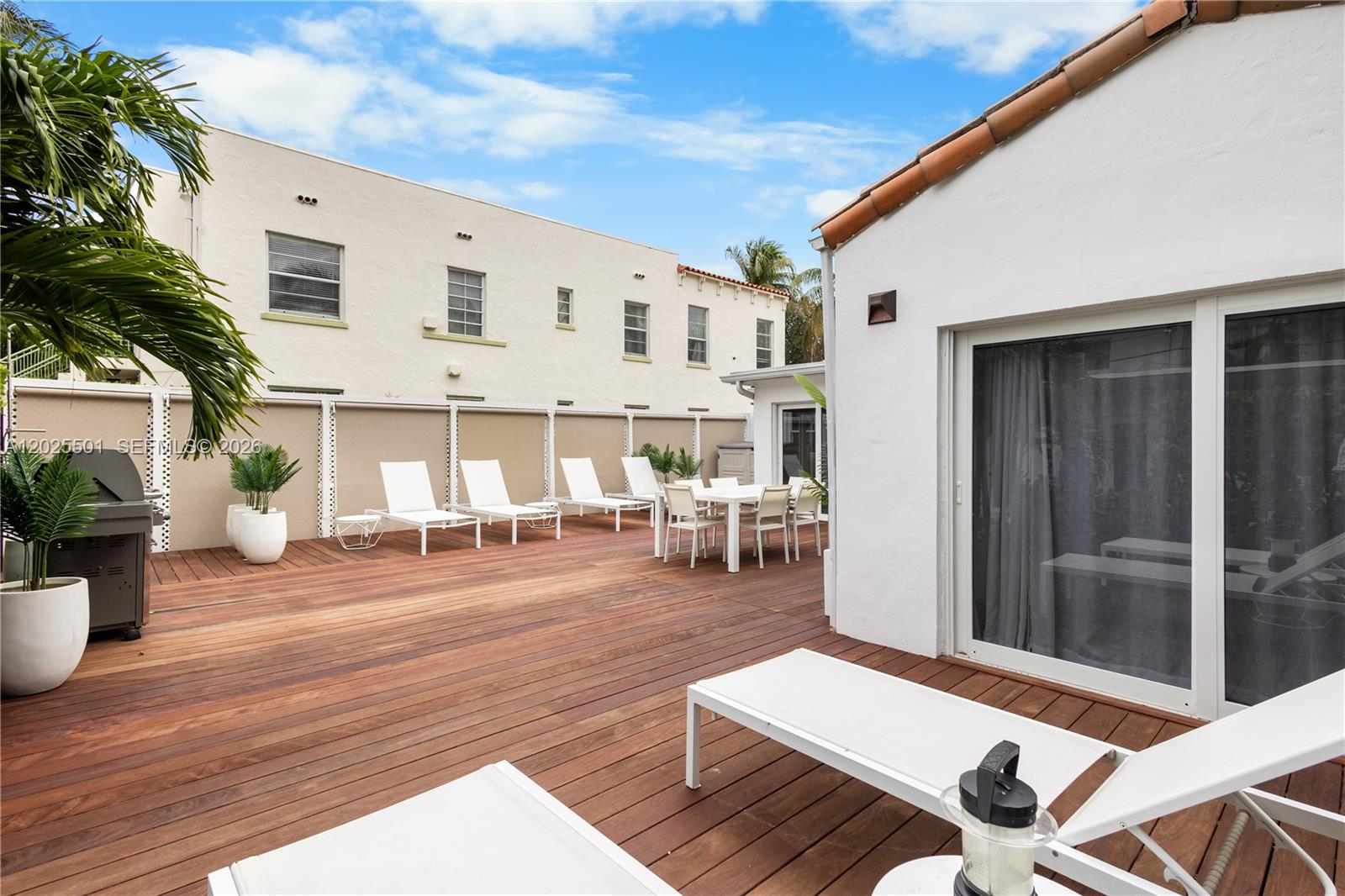 1544 Michigan Ave Miami Beach, FL 33139