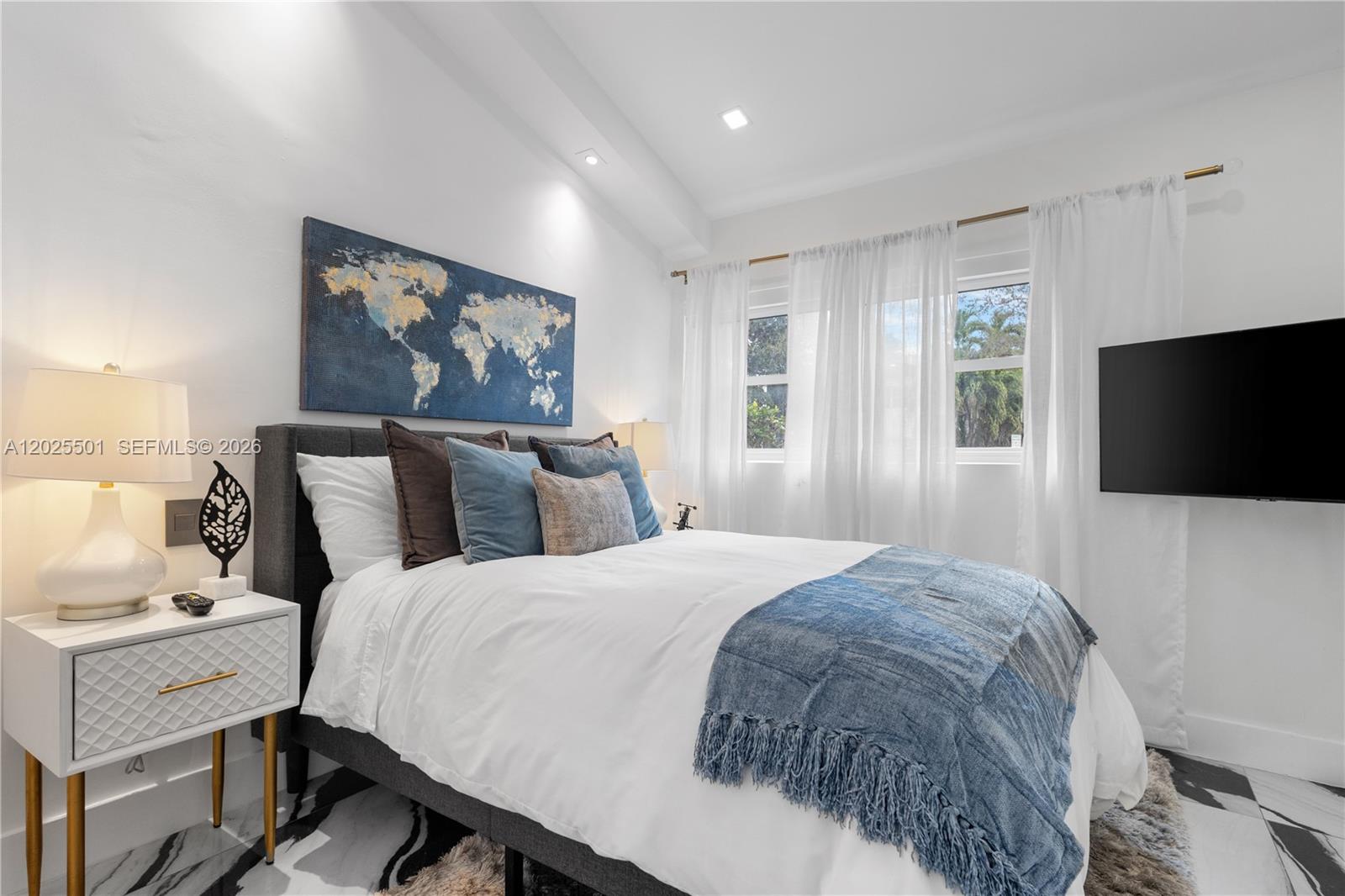 1544 Michigan Ave Miami Beach, FL 33139