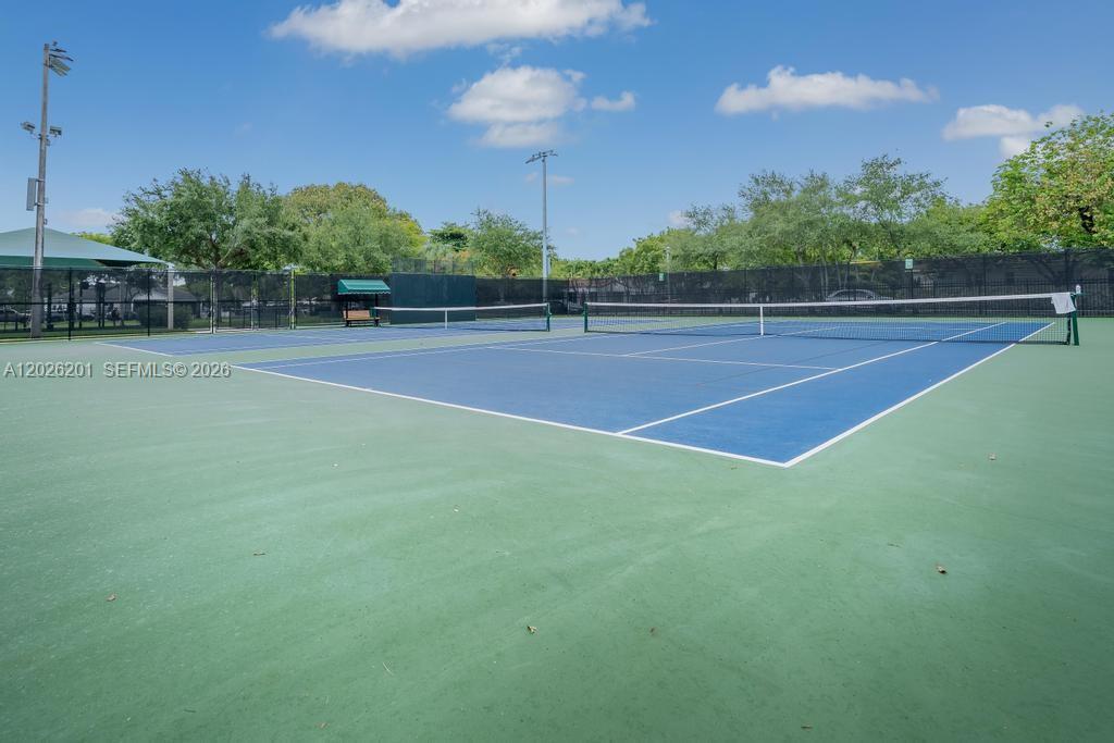 2257 SW 11th St Miami, FL 33135