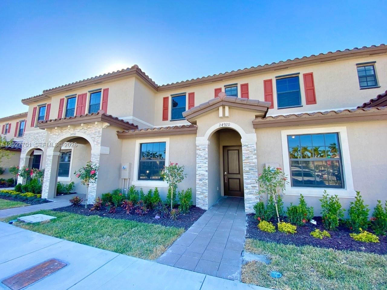 24920 SW 112th