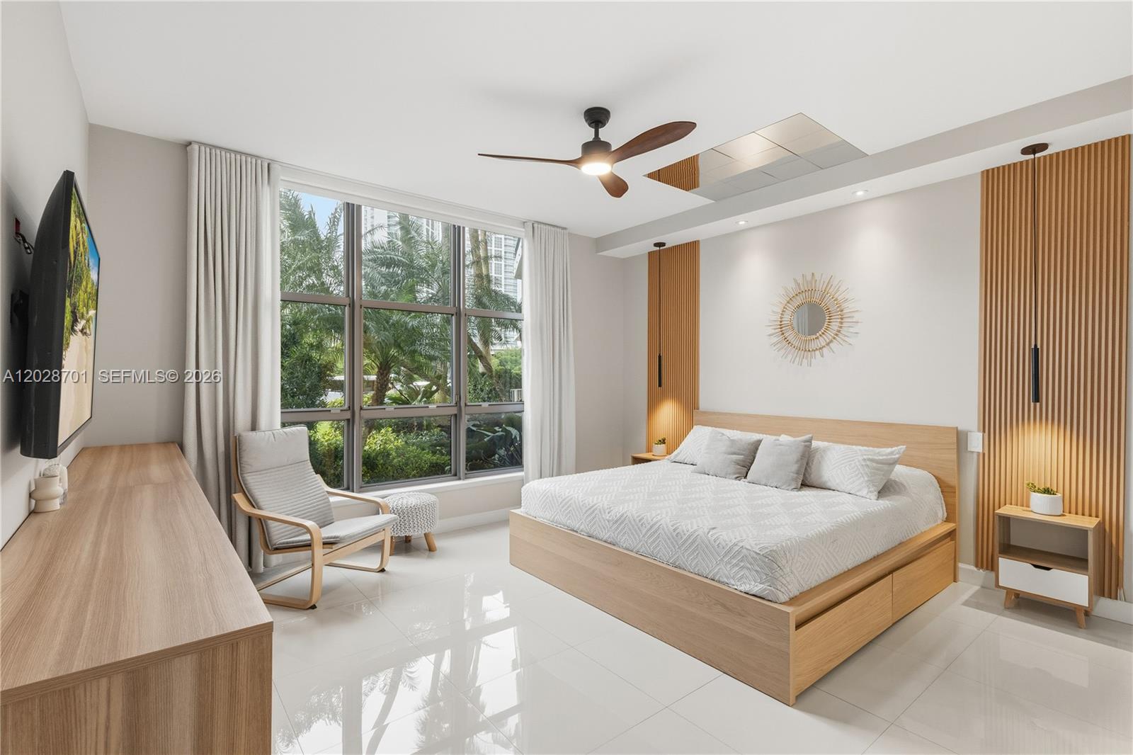 3500 Mystic Pointe Dr #104 Aventura, FL 33180
