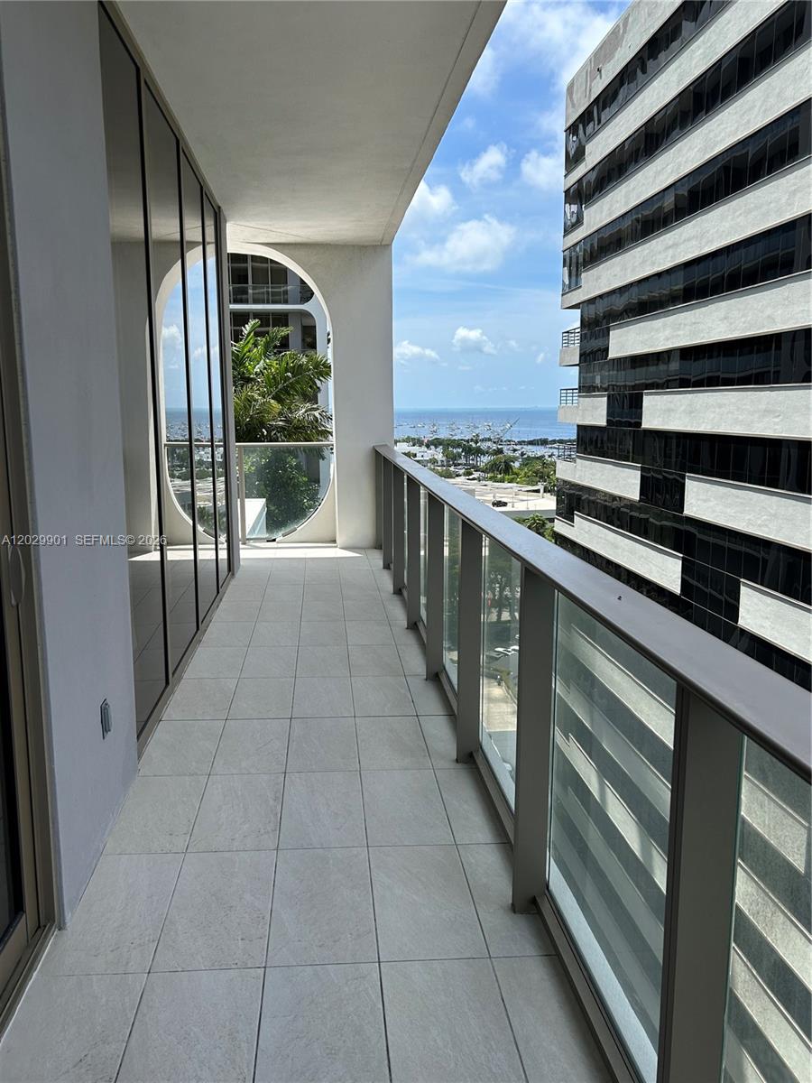 2678 Tigertail Ave #911 Miami, FL 33133