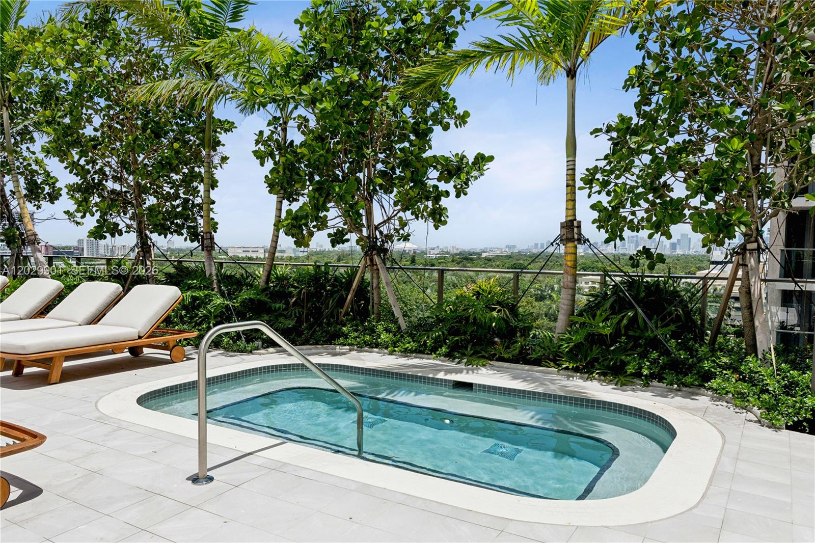 2678 Tigertail Ave #911 Miami, FL 33133