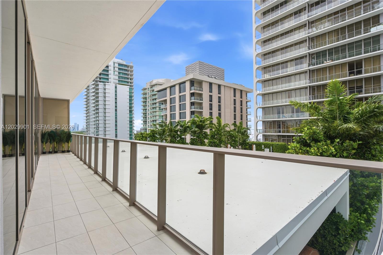 2678 Tigertail Ave #911 Miami, FL 33133