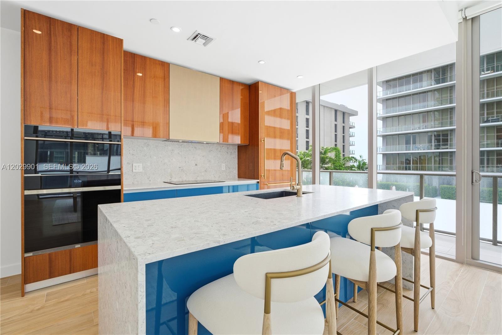 2678 Tigertail Ave #911 Miami, FL 33133
