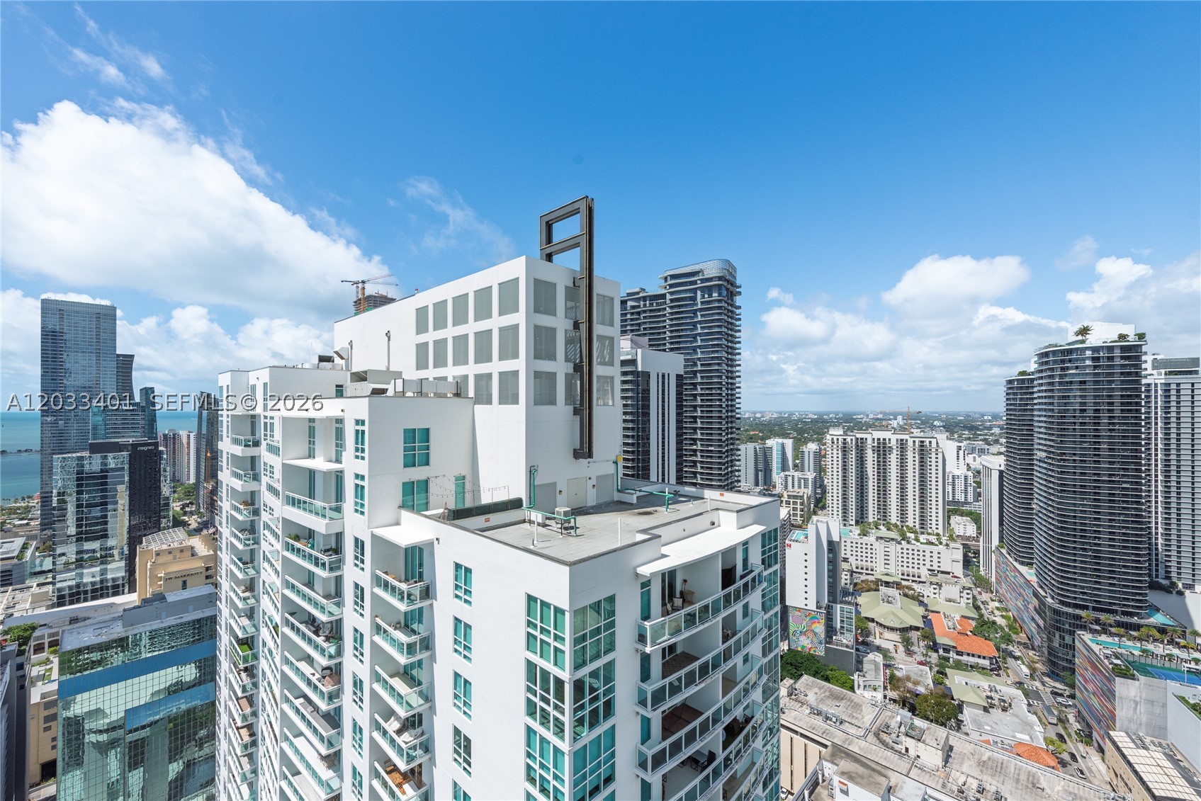 950 Brickell Bay Dr #4403 Miami, FL 33131