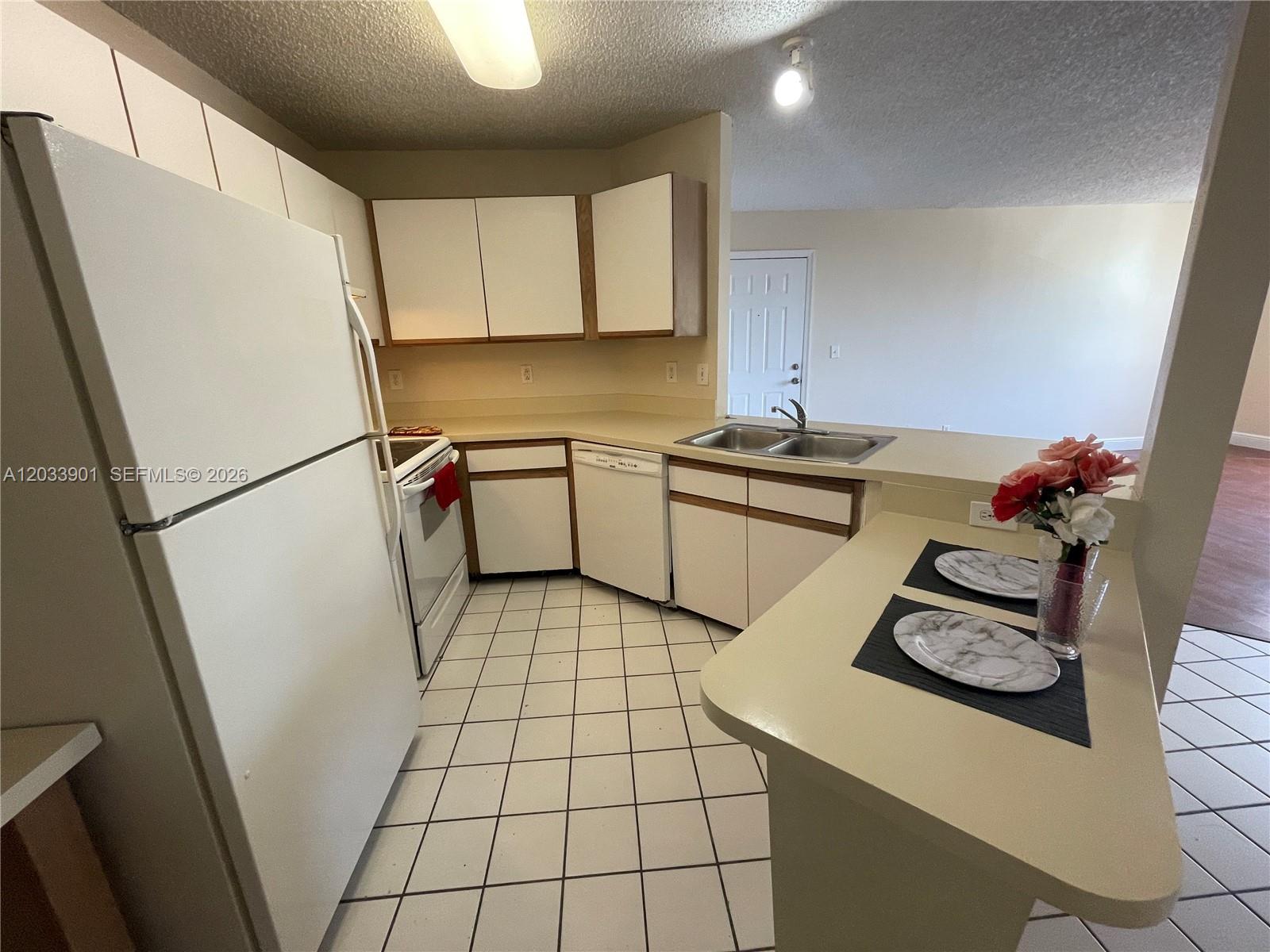 4015 W Mcnab #D212