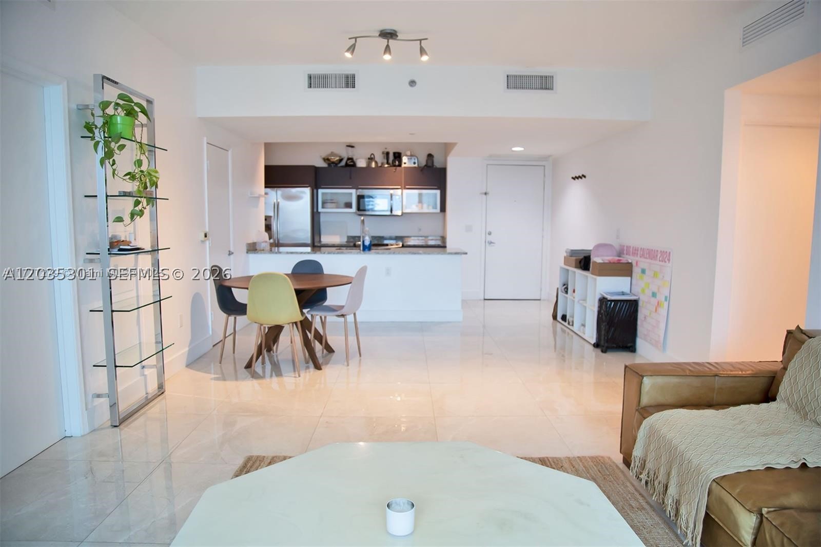 image The Plaza on Brickell West18