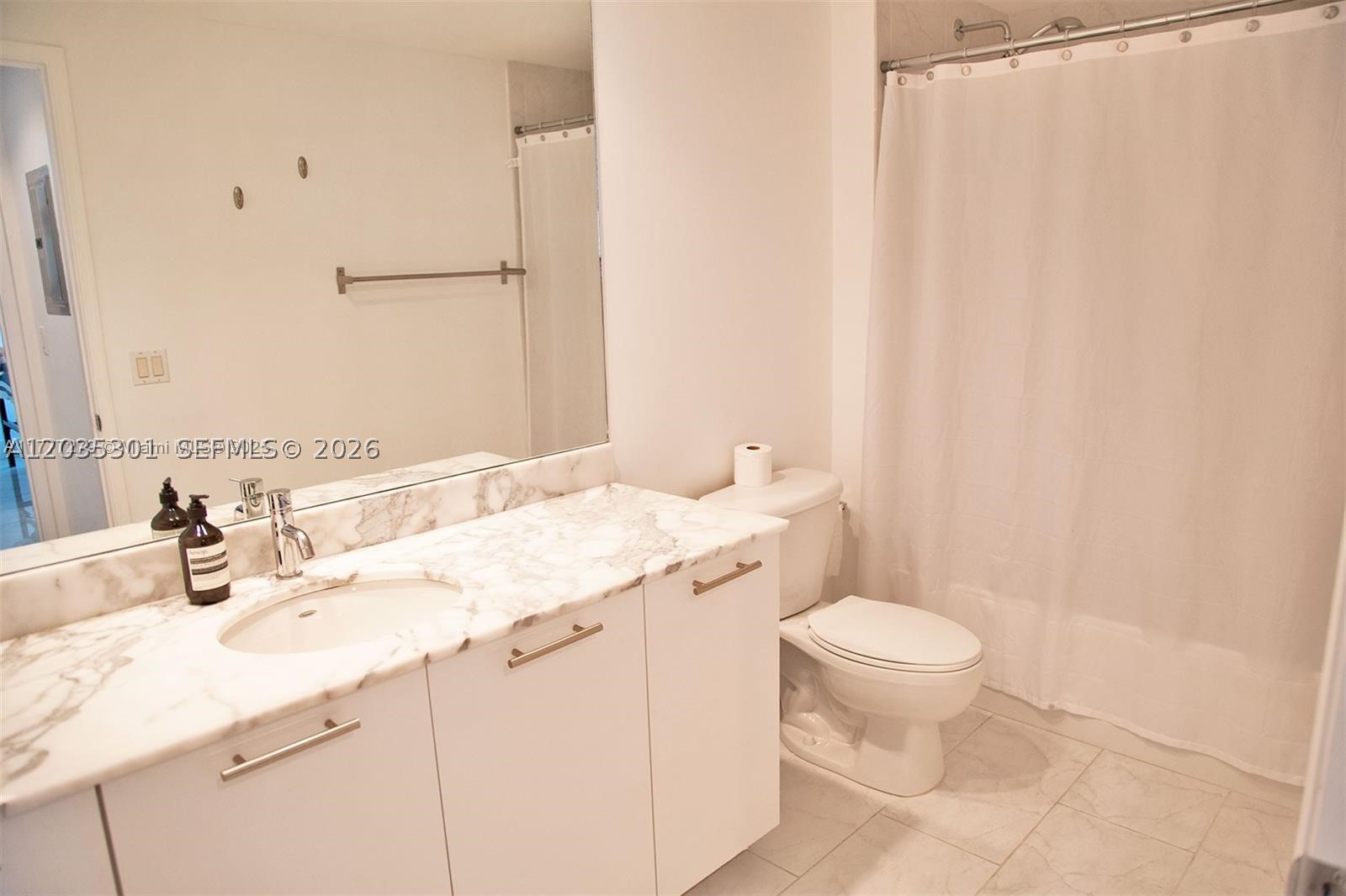 image The Plaza on Brickell West4