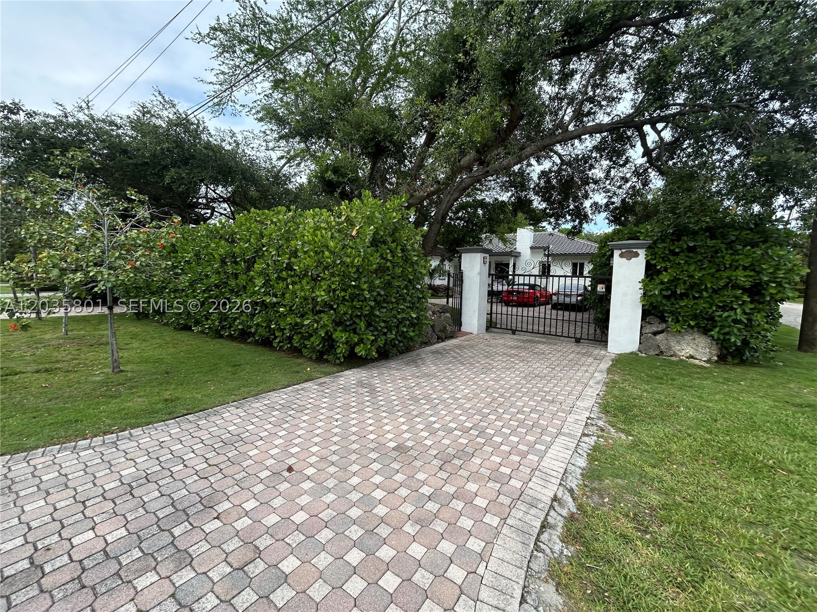 12885 SW 77th Ave Pinecrest, FL 33156