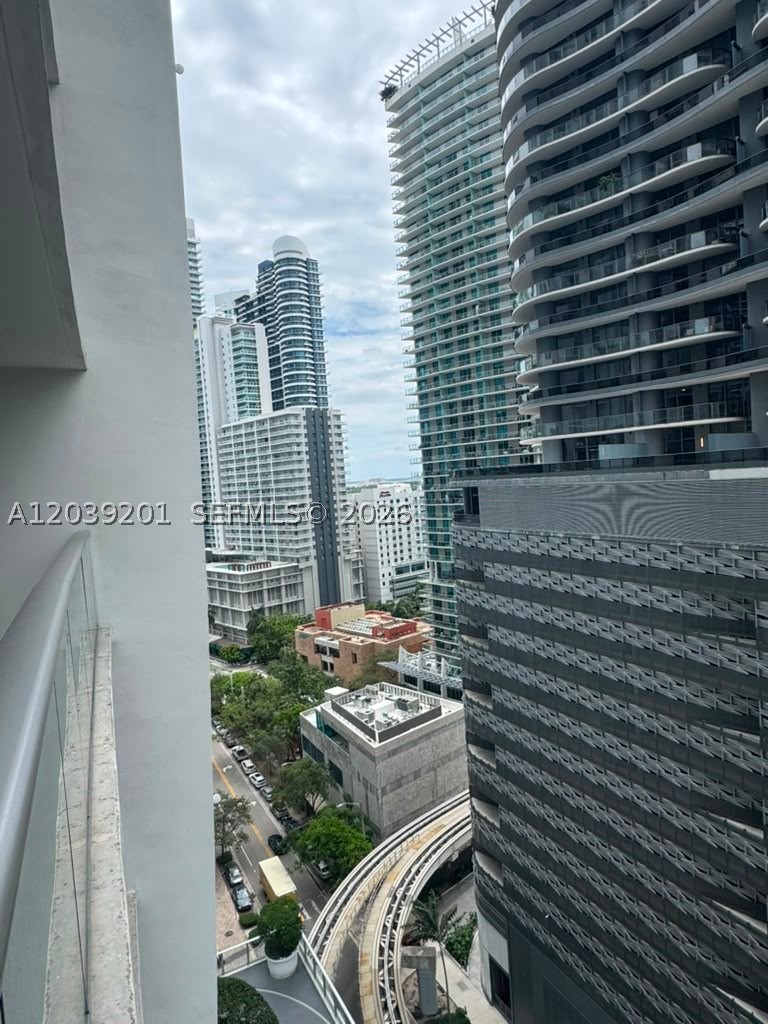 image 1010 Brickell13