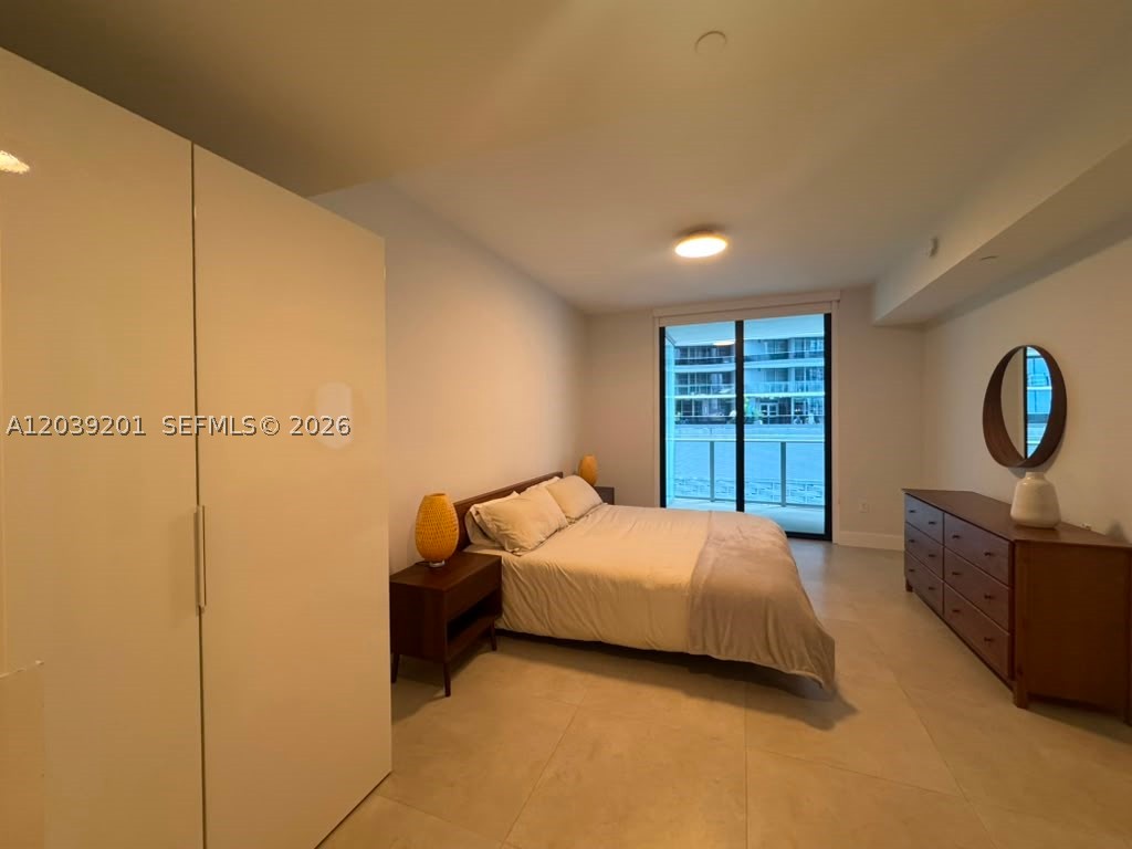 image 1010 Brickell8