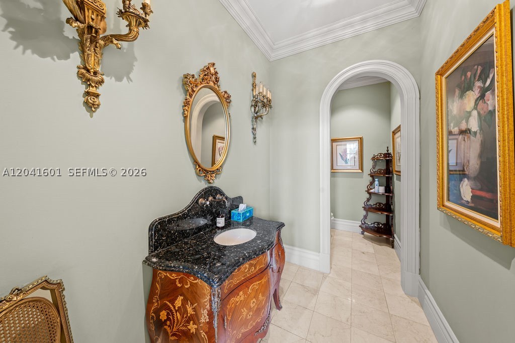 9001 SW 59th Ct Pinecrest, FL 33156