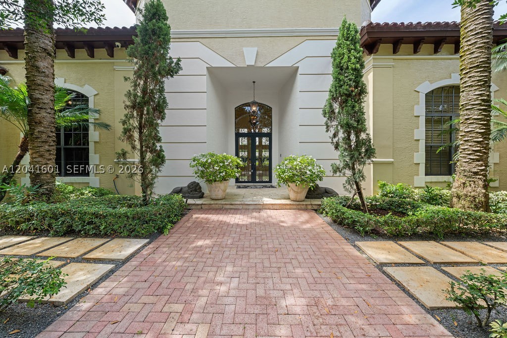 9001 SW 59th Ct Pinecrest, FL 33156