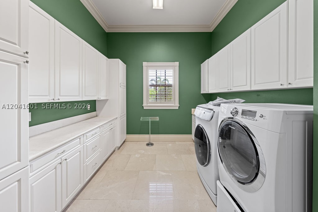 9001 SW 59th Ct Pinecrest, FL 33156