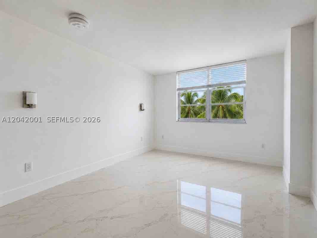 500 Bayview Dr #232 Sunny Isles Beach, FL 33160