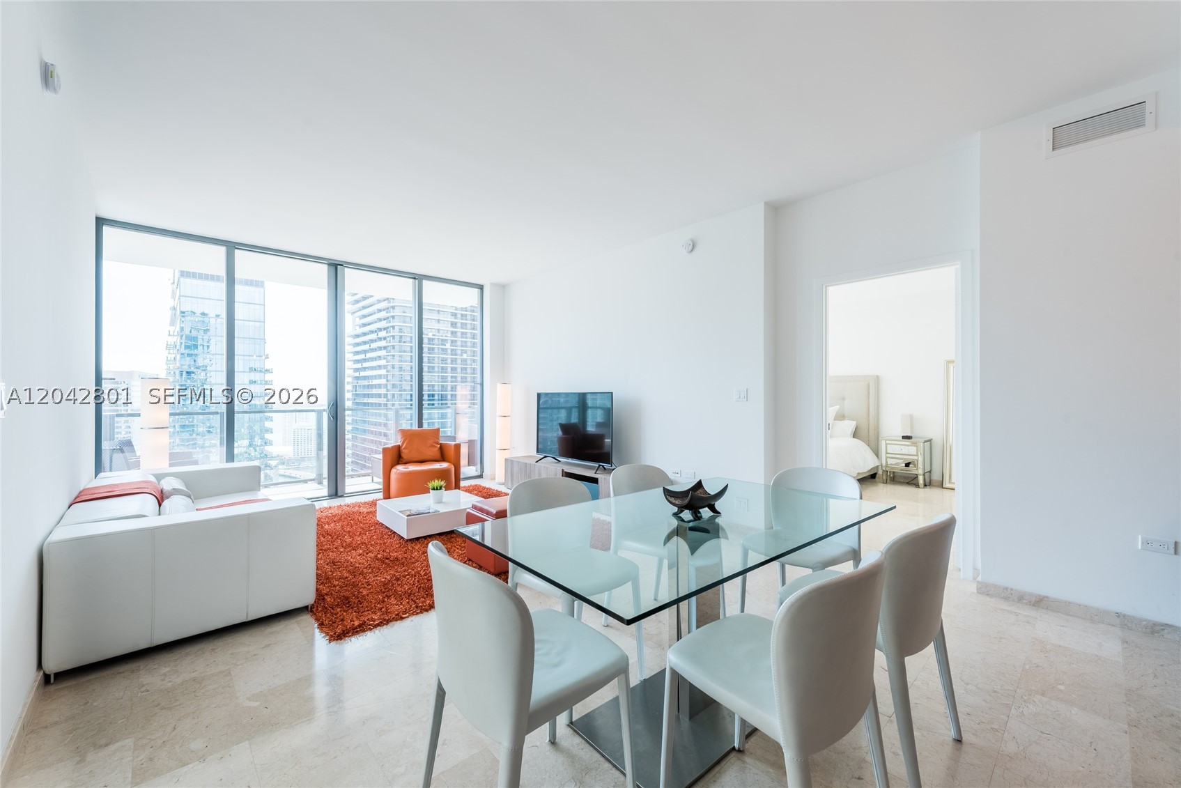 88 SW 7th St #3403 Miami, FL 33130