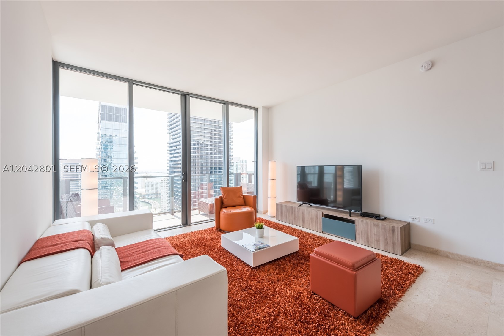 88 SW 7th St #3403 Miami, FL 33130