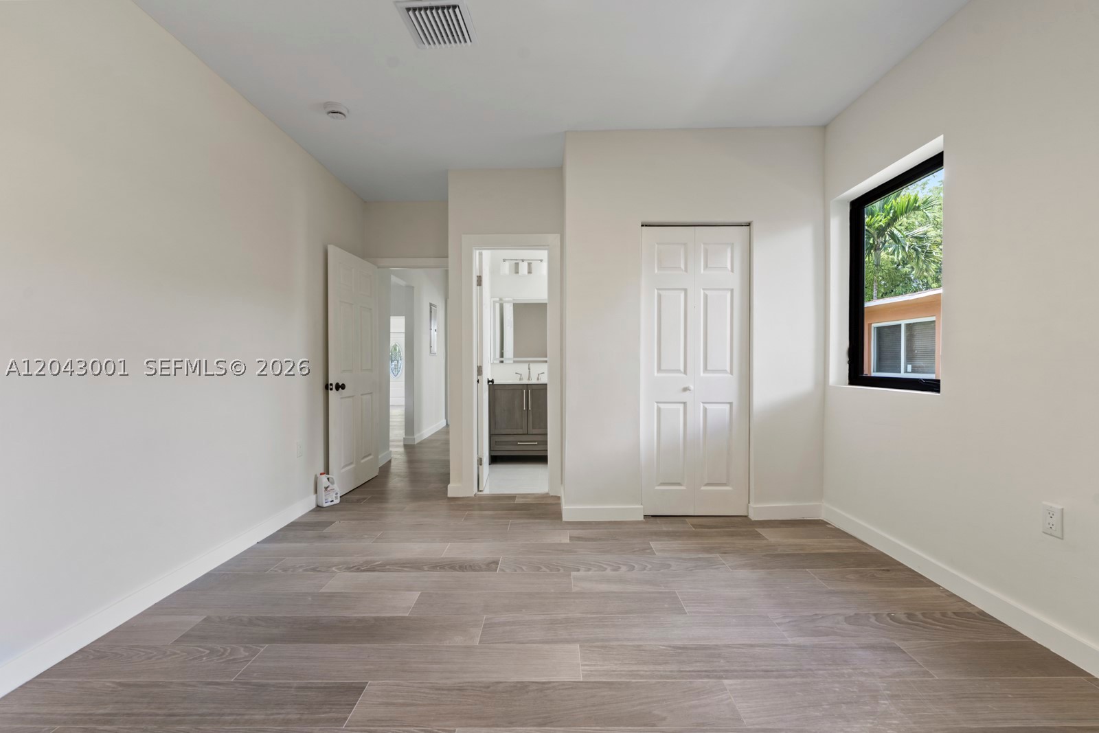 1020 NW 49th St Miami, FL 33127