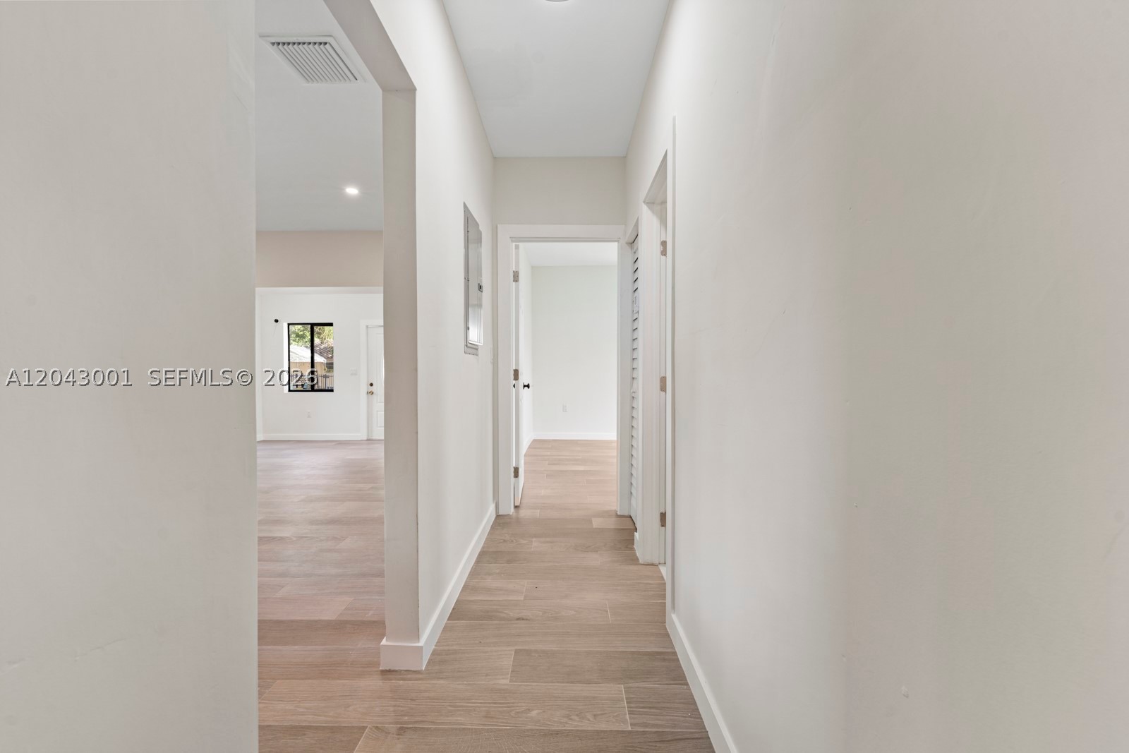 1020 NW 49th St Miami, FL 33127