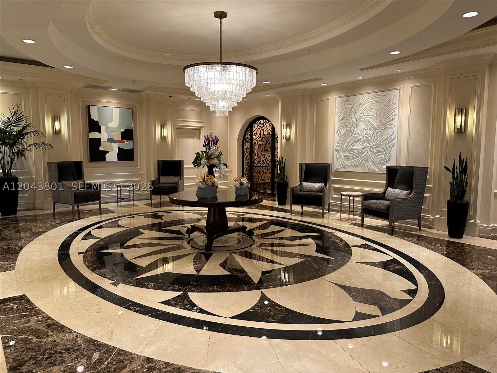 image Ritz-Carlton Coconut Grove1