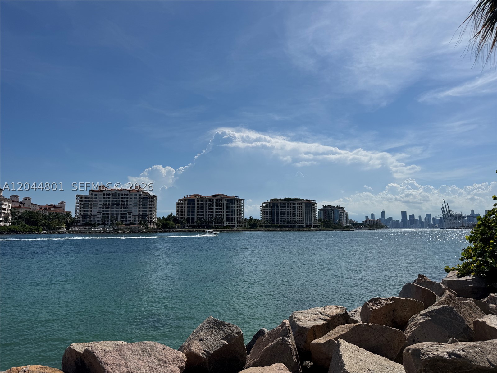204 Washington Ave #13 Miami Beach, FL 33139