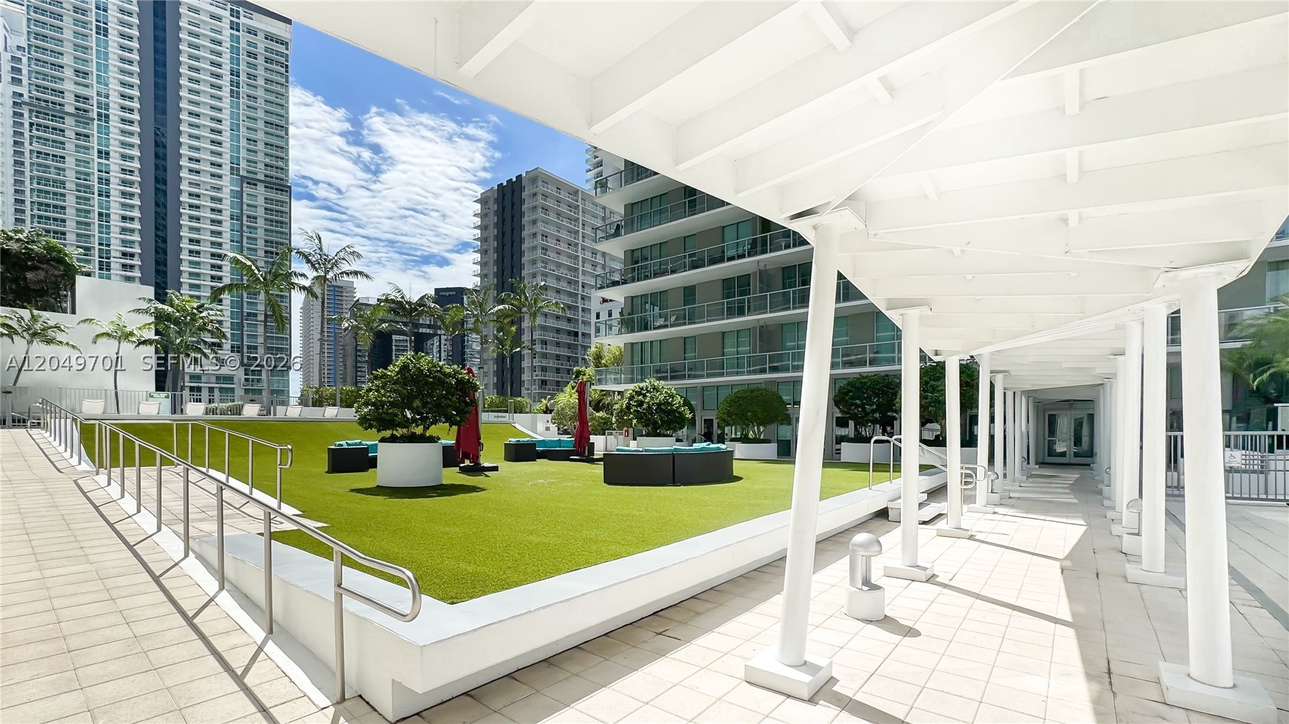 image Axis on Brickell South26