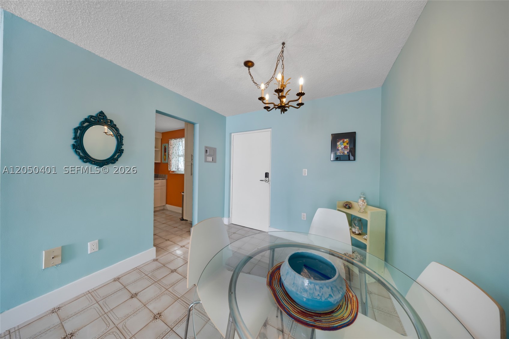 720 Collins Ave #603