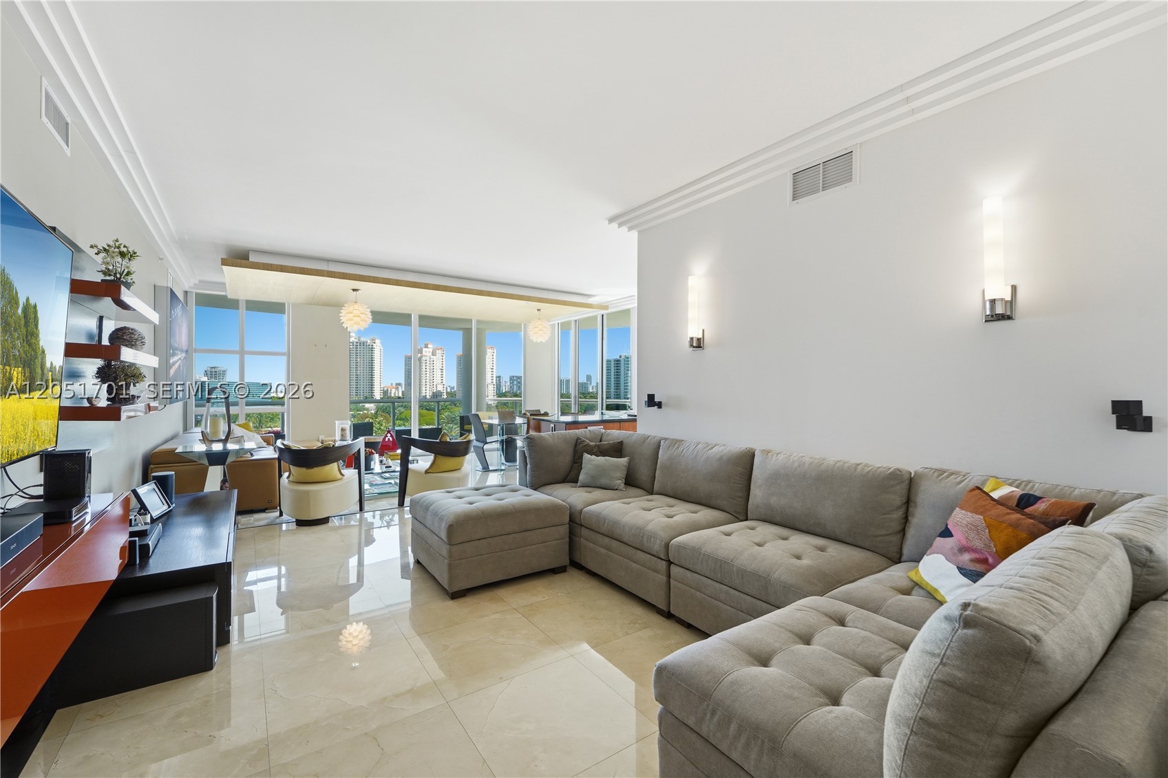 3131 NE 188th St #1-901 Aventura, FL 33180
