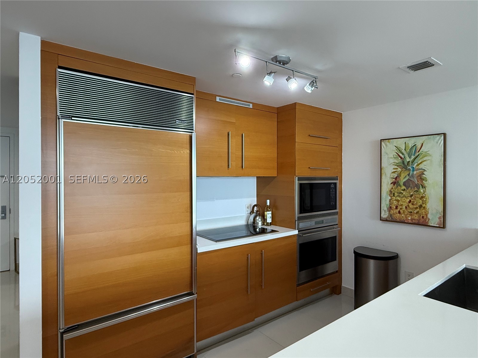 image Icon Brickell I2