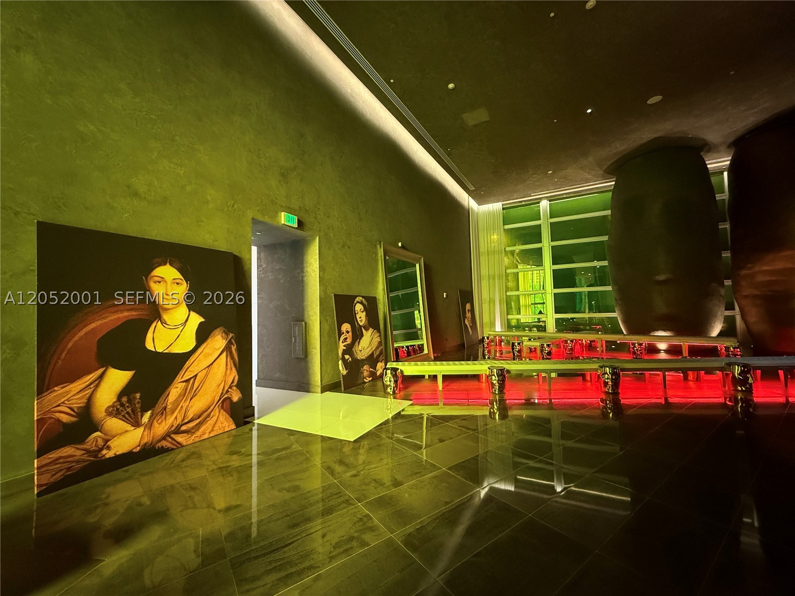 image Icon Brickell I29