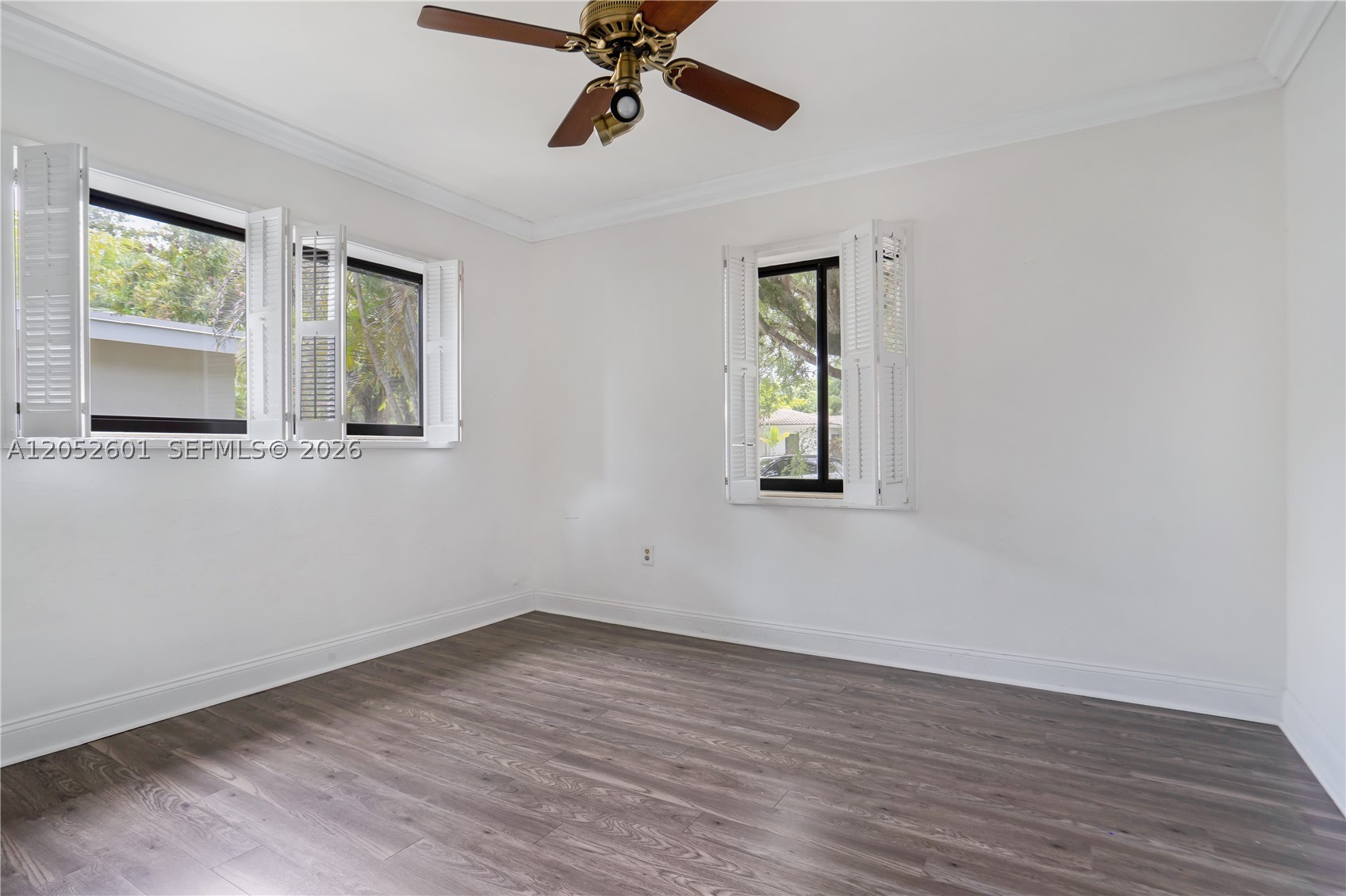 8045 SW 62nd Ct Miami, FL 33143