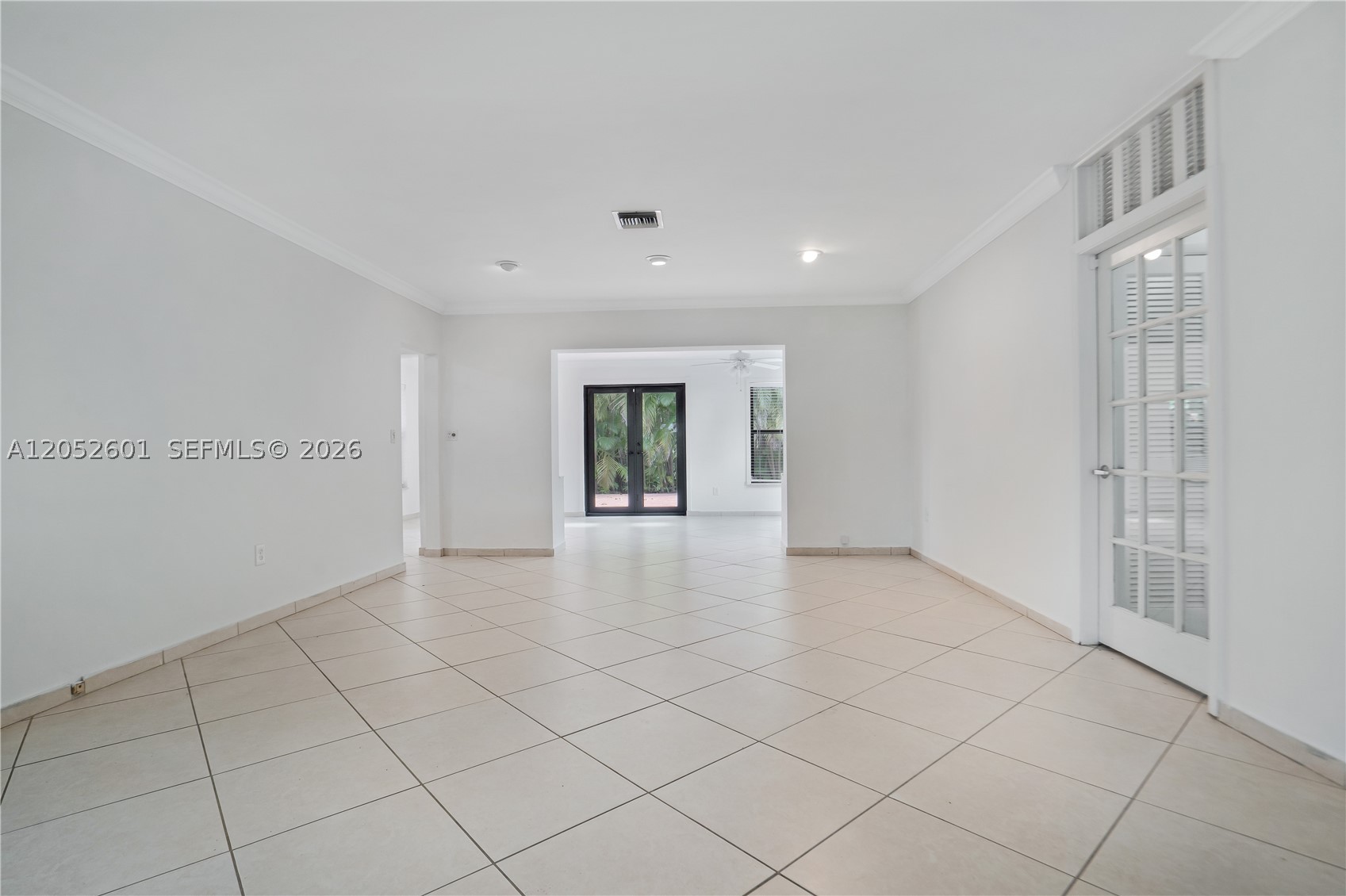 8045 SW 62nd Ct Miami, FL 33143