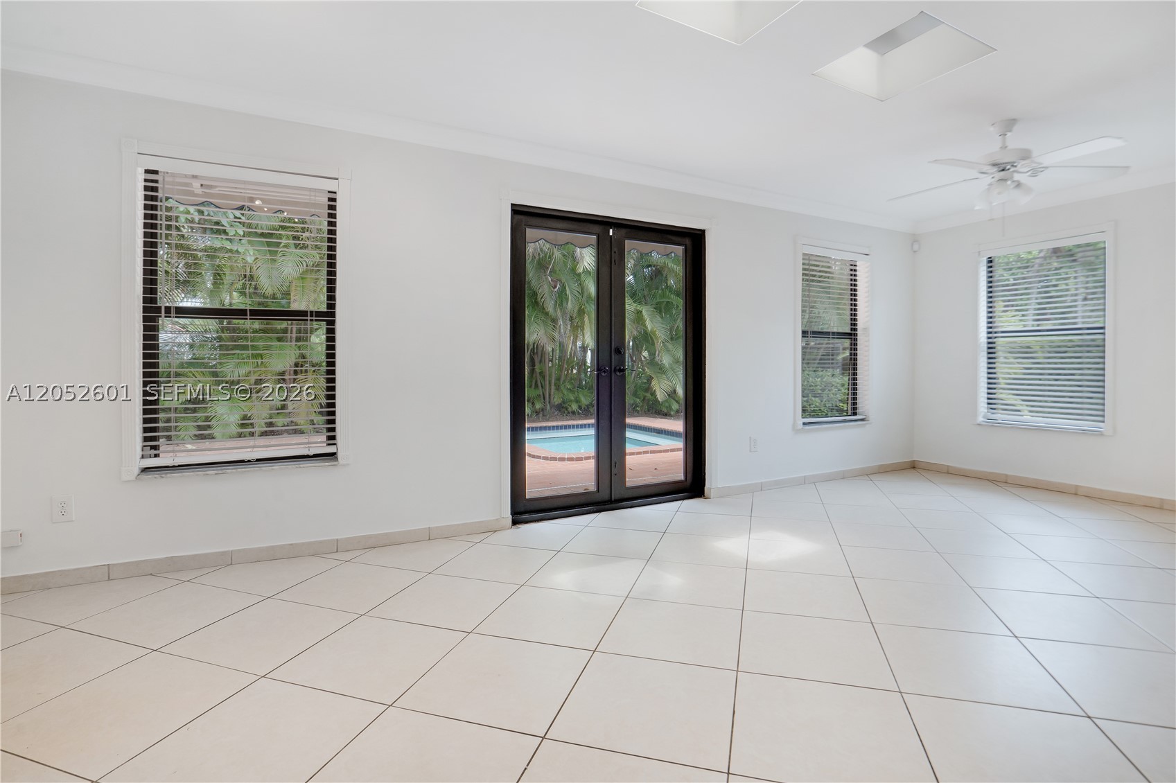 8045 SW 62nd Ct Miami, FL 33143