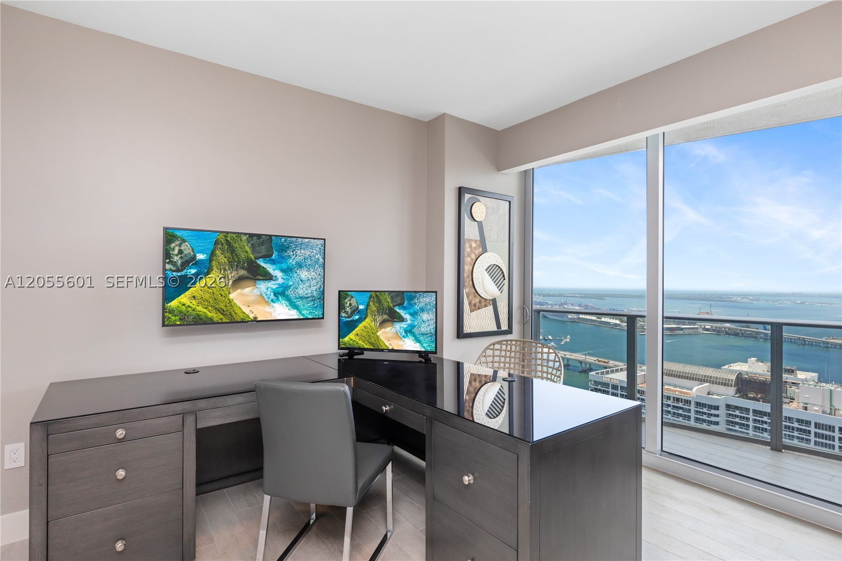 image Aria on the Bay16