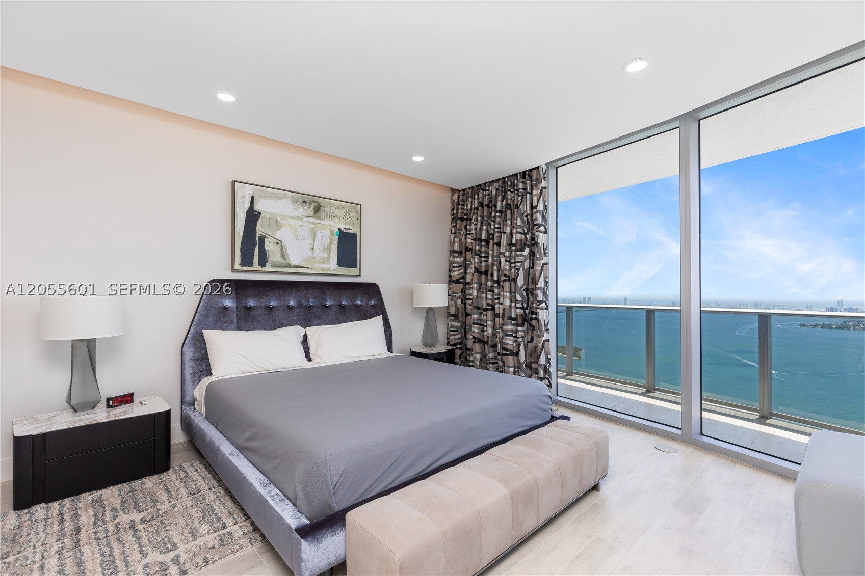 image Aria on the Bay35
