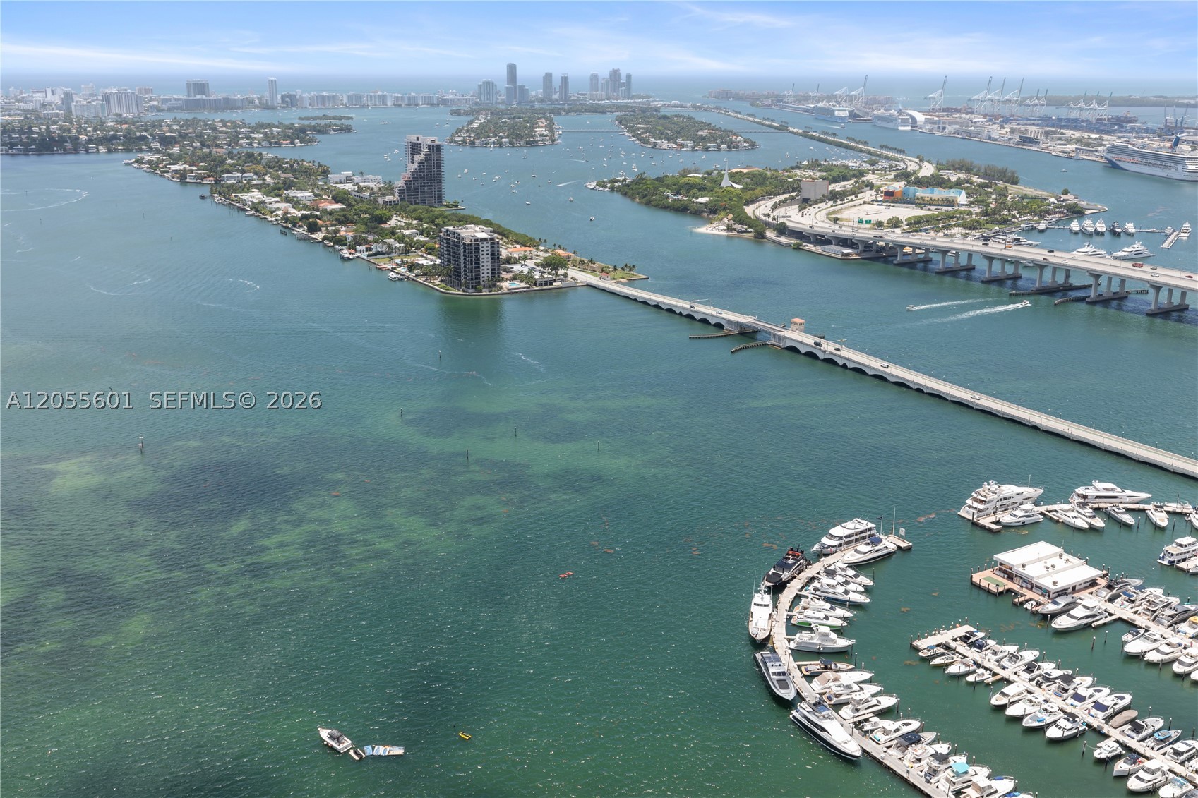 image Aria on the Bay56