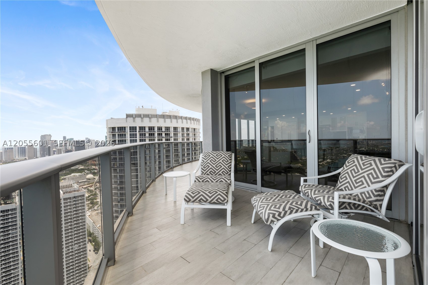 image Aria on the Bay57
