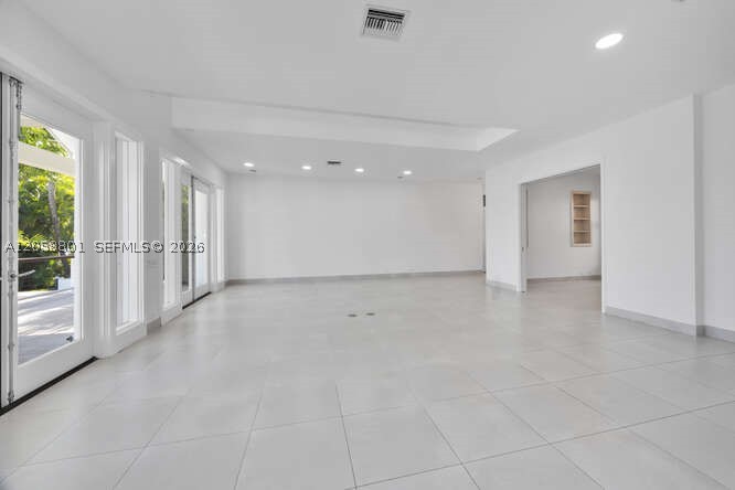 621 N Mashta Dr Key Biscayne, FL 33149