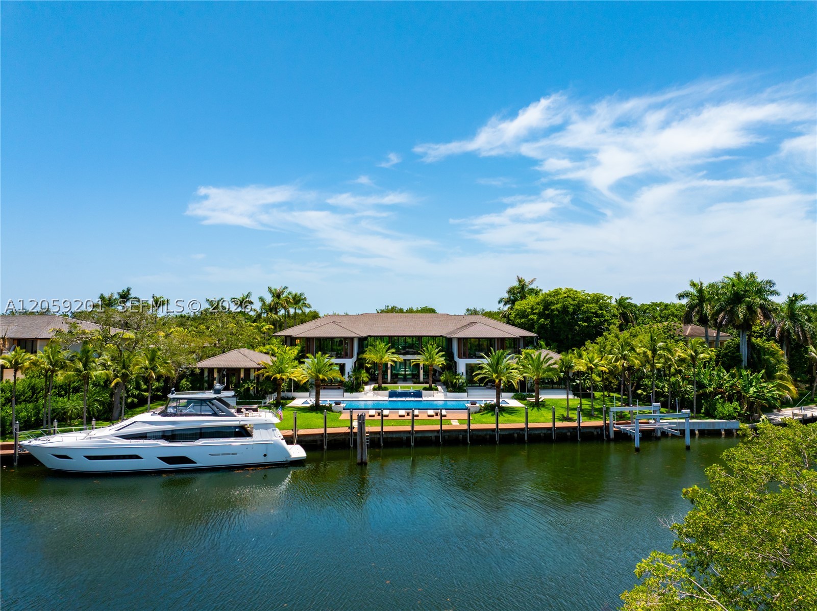 641 Leucadendra Dr Coral Gables, FL 33156