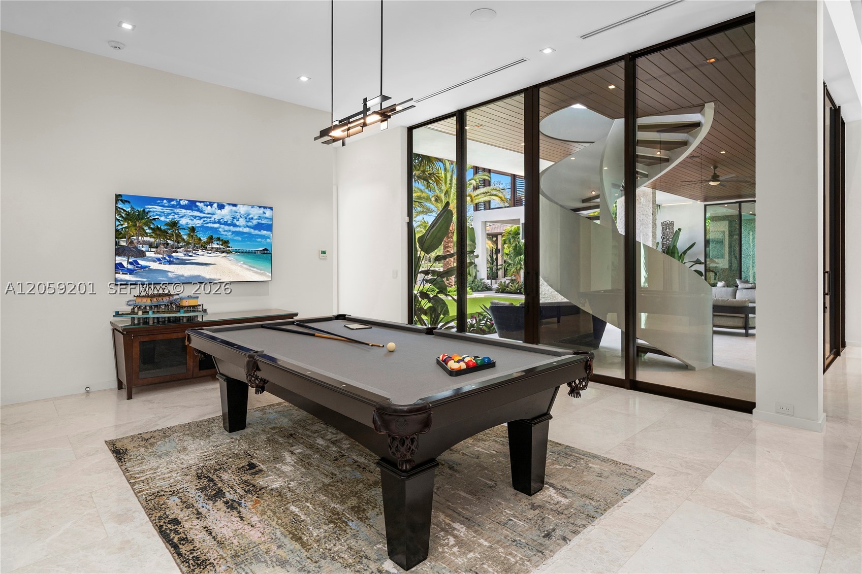 641 Leucadendra Dr Coral Gables, FL 33156