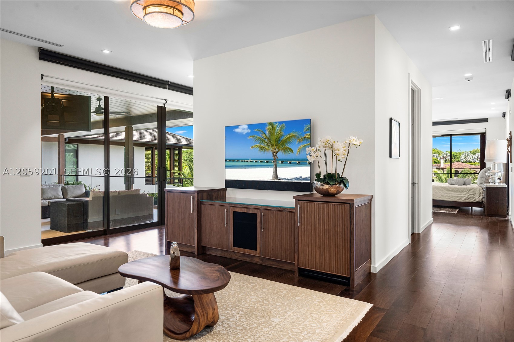 641 Leucadendra Dr Coral Gables, FL 33156