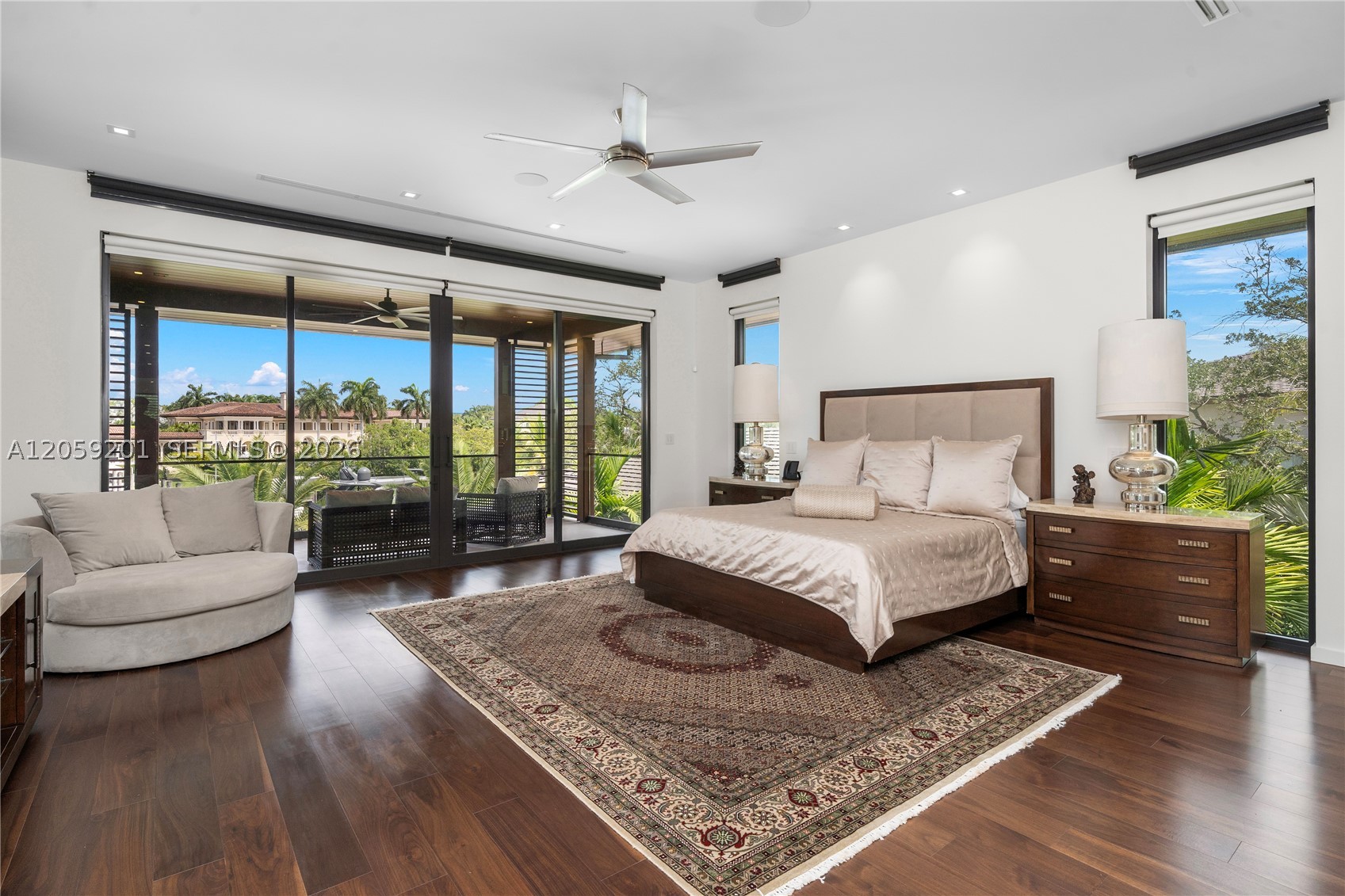 641 Leucadendra Dr Coral Gables, FL 33156