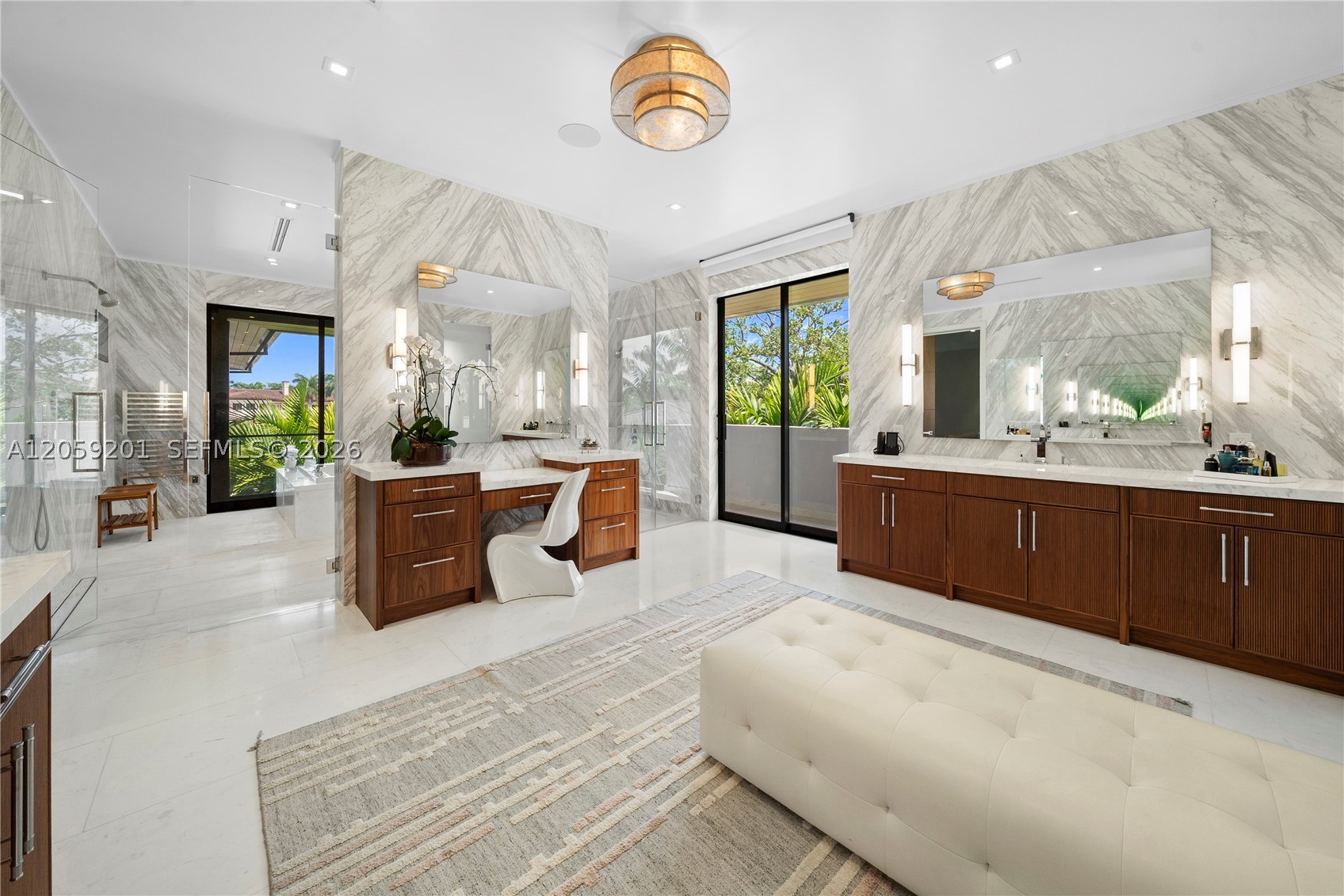 641 Leucadendra Dr Coral Gables, FL 33156