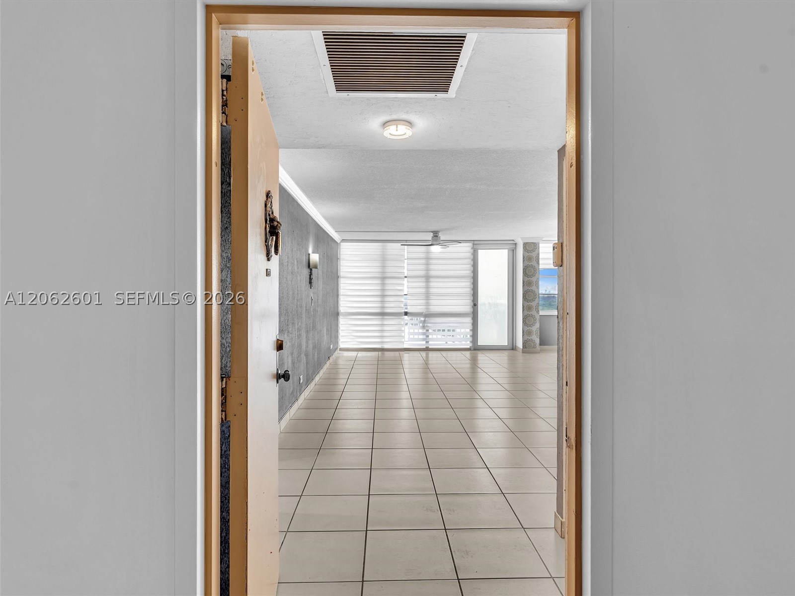 image Winston Towers 5002