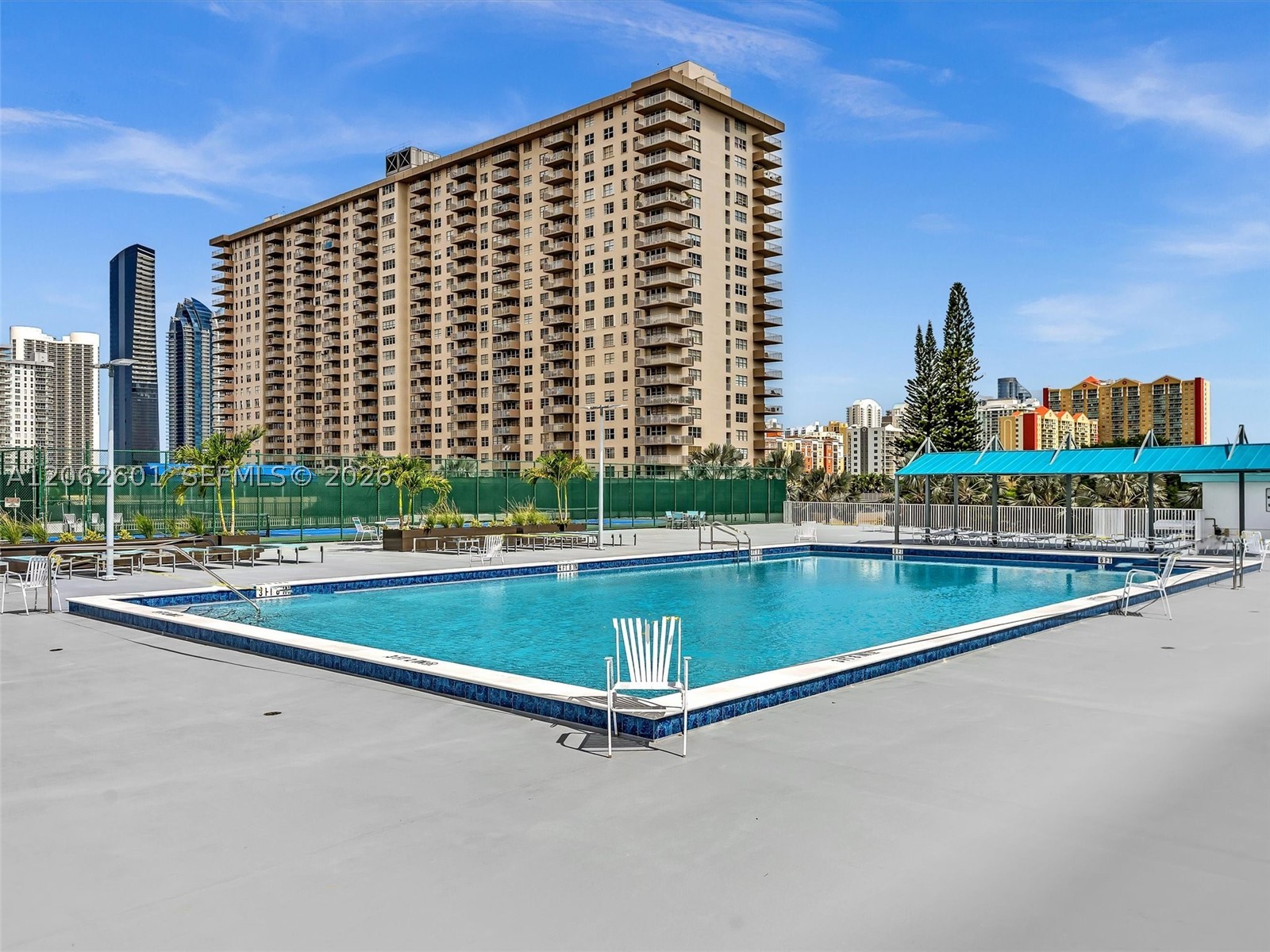 image Winston Towers 50046