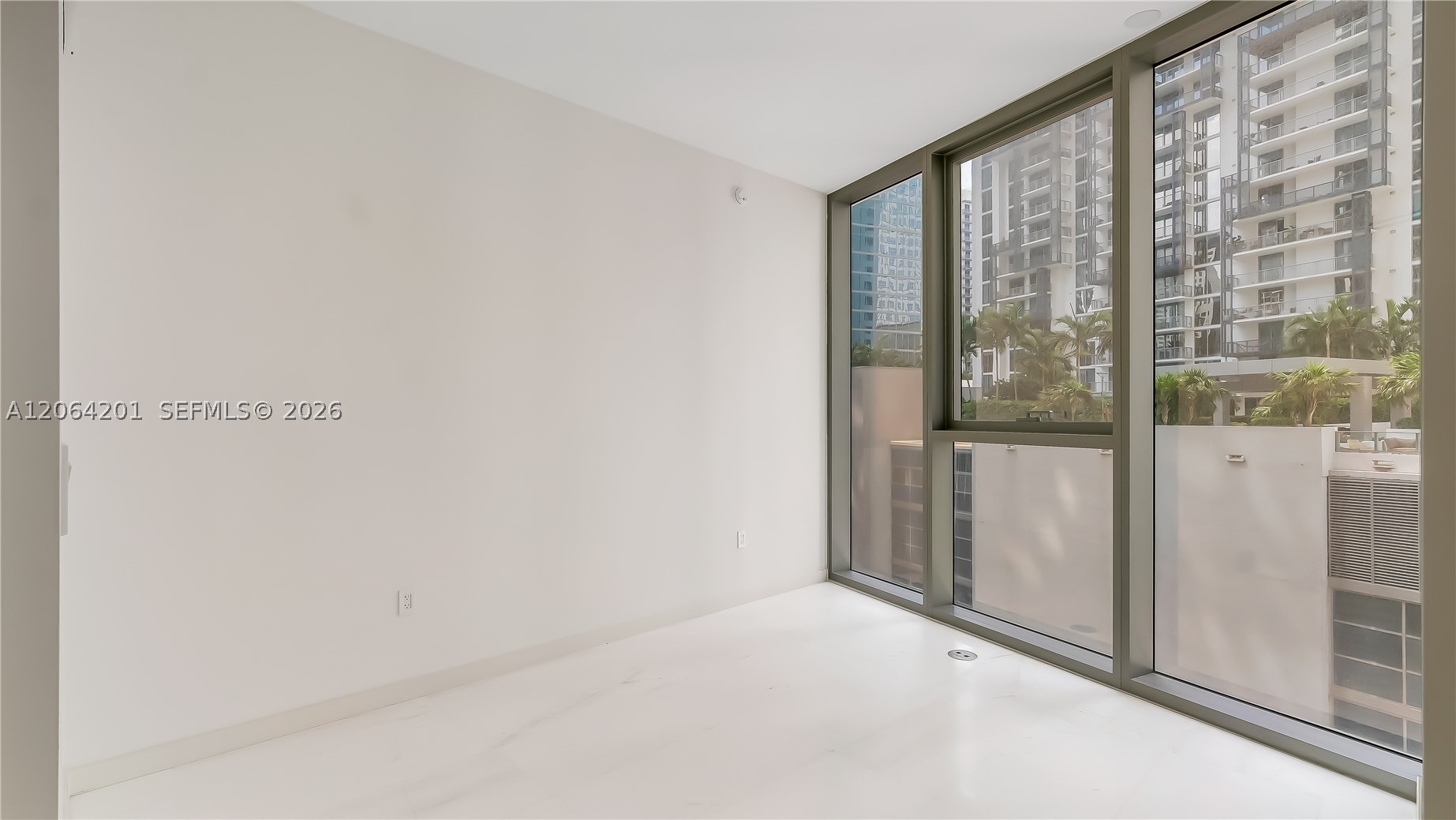 image Aston Martin Residences11