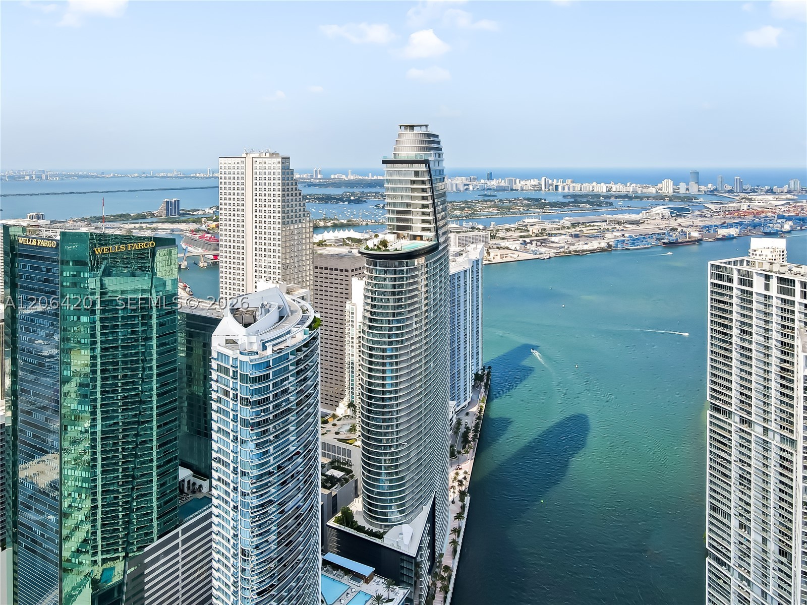 image Aston Martin Residences1