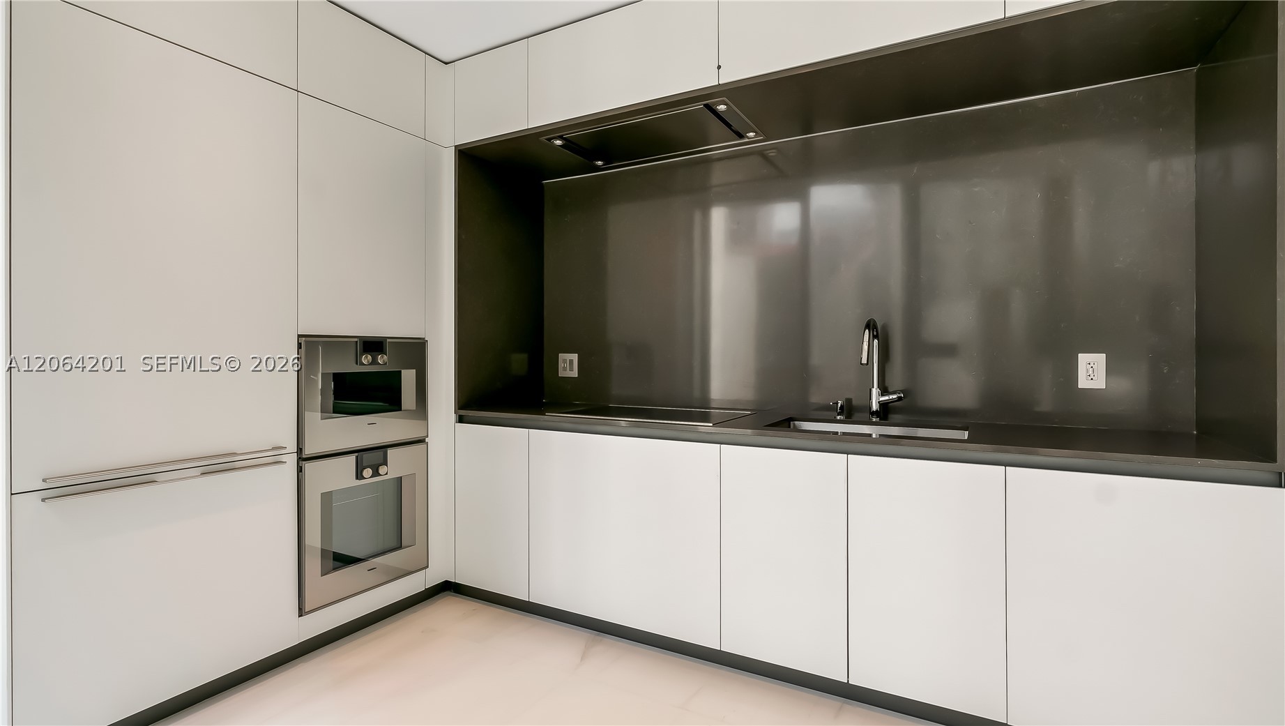 image Aston Martin Residences23