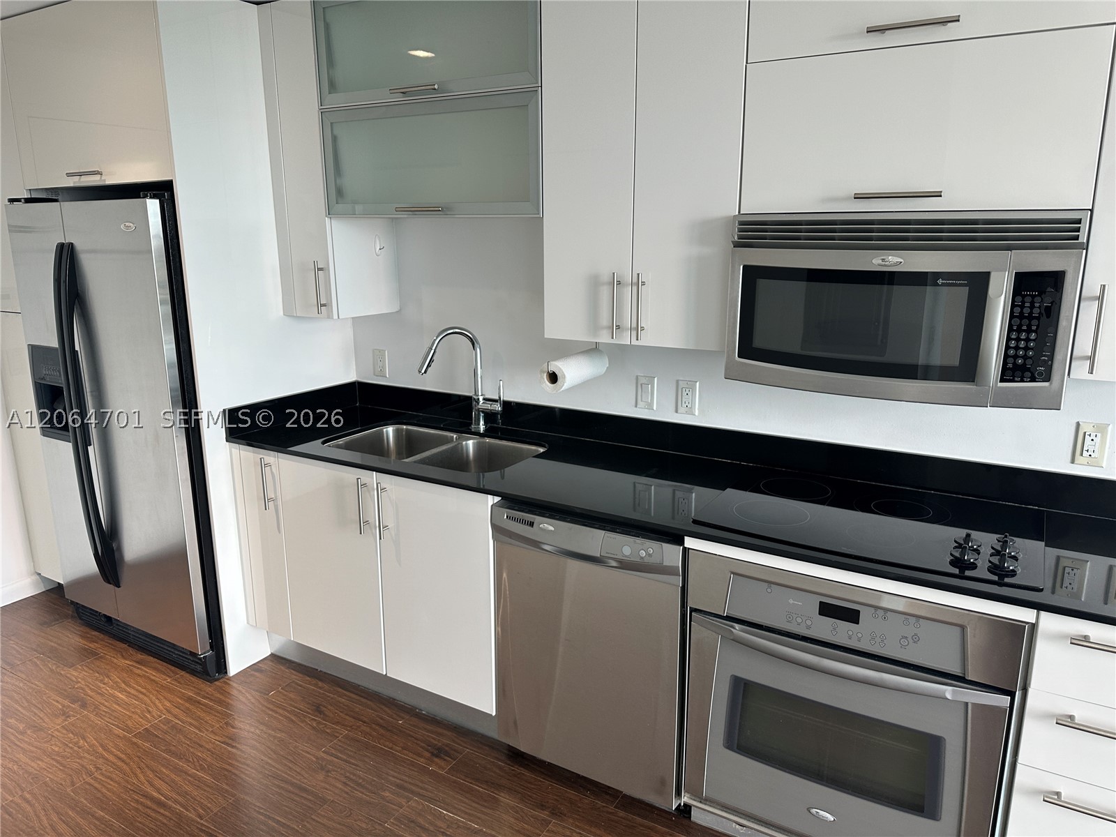 image Infinity at Brickell19